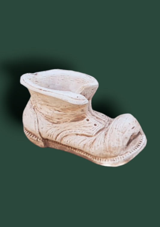 Vaso Scarpa Rovinata in cemento da giardino 20cm
